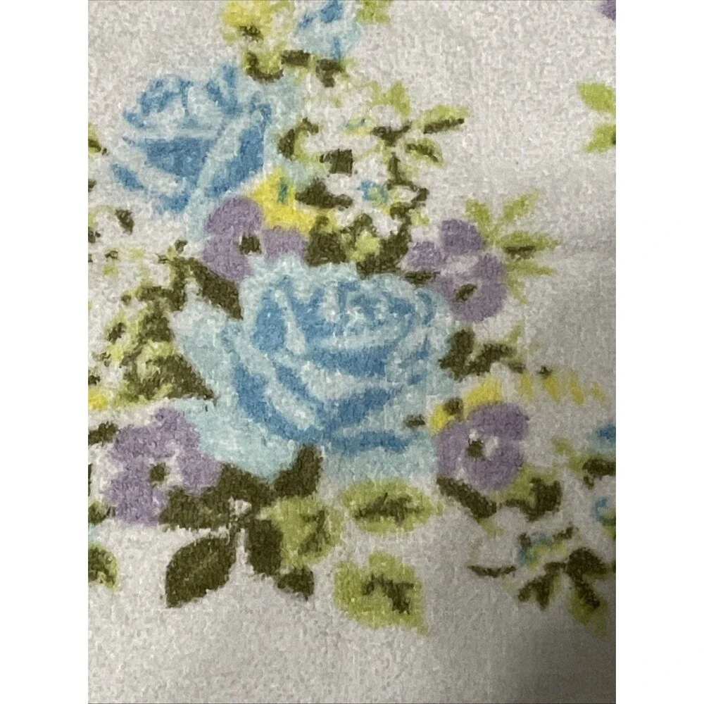 Vintage Pastel Purple Green Blue Floral Rose Hand towel Fringe